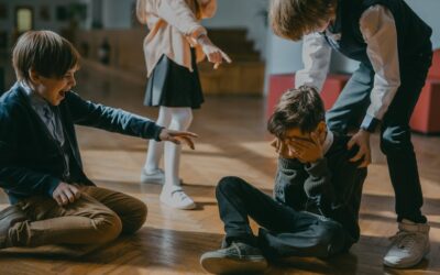 Mobbing bei Kindern: So erkennst du die Anzeichen und handelst sofort richtig